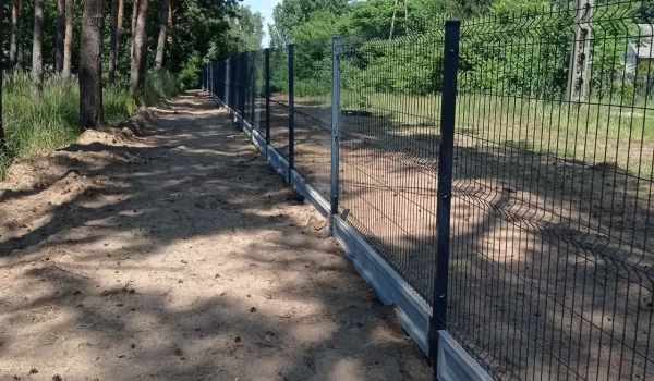Montaż paneli 3D Cząstków Polskich