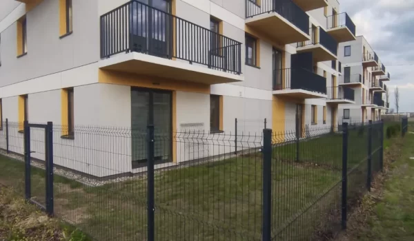 montaz ogrodzen Zamienie